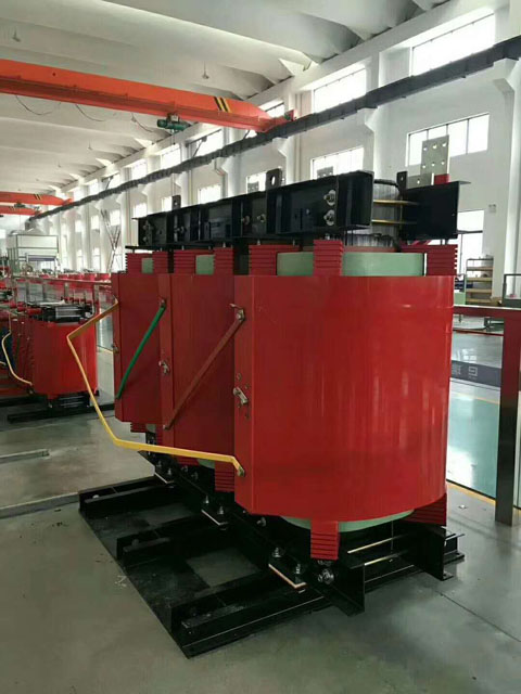新华125KVA干式变压器